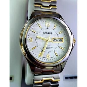 Rare Condition Vintage Benrus Mens Dress Watch New in Box